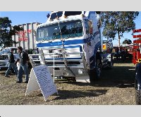 1st scssts classic truck show 196